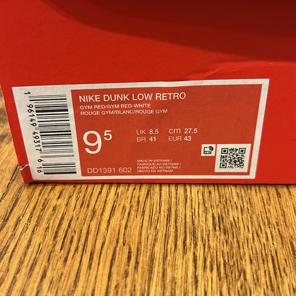 Nike Dunk Low Retro - Picture 2 of 7